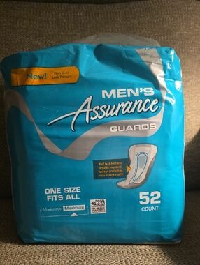 Guards Incontinence Pads - Blue, 52 Count